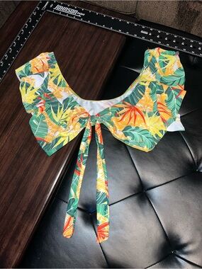 Tropical Leaf Ruffle Bikini Top - Yellow & Green Hawaii Fun Flirty Feminine
